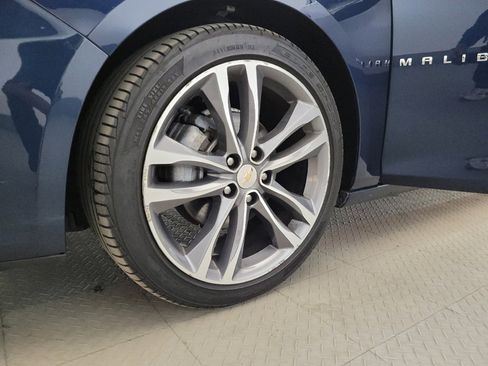 Used 2022 Chevrolet Malibu LT FWD image 31