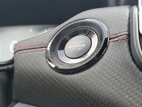 Used 2024 Jeep Compass Trailhawk w/ Trailhawk Elite Group image 17