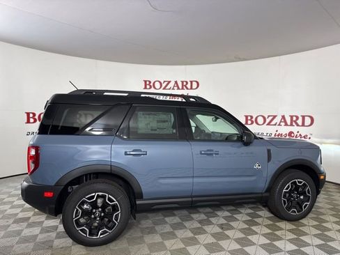 New 2025 Ford Bronco Sport Outer Banks w/ Outer Banks Tech Package+ image 8