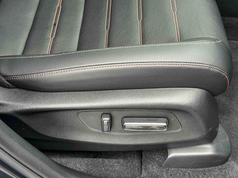 Certified 2025 Honda CR-V Sport-L image 27