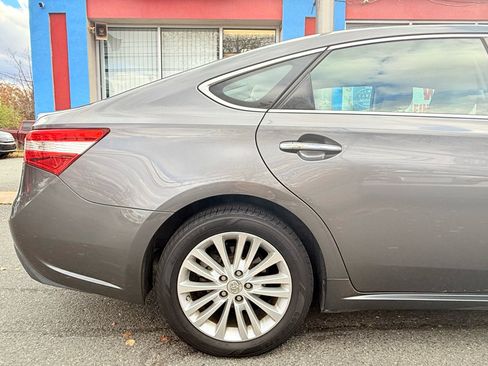 Used 2013 Toyota Avalon XLE Touring image 14