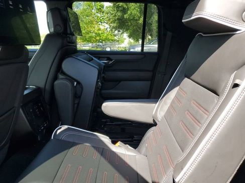 New 2026 GMC Yukon XL AT4 Ultimate AWD/4WD image 11