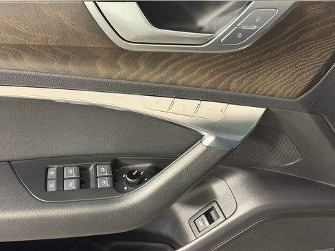 Used 2019 Audi A6 2.0T Premium w/ Convenience Package AWD/4WD image 14