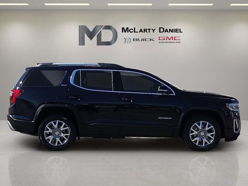 Used 2021 GMC Acadia SLT w/ Premium Package image 6