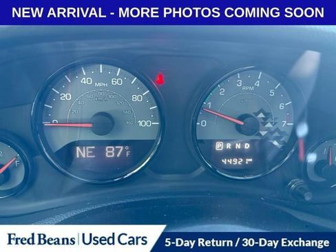Used 2017 Jeep Wrangler Unlimited Sahara AWD/4WD image 12