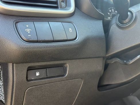 Used 2017 Kia Sorento LX FWD image 17