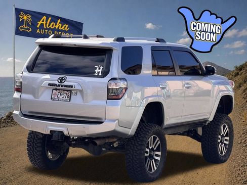 Used 2021 Toyota 4Runner SR5 Premium RWD image 5