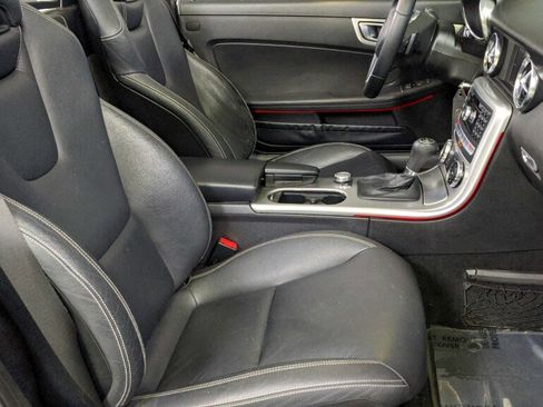 Used 2012 Mercedes-Benz SLK 350 image 24