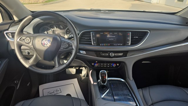 Used 2020 Buick Enclave Premium w/ Surround and Sites Package AWD/4WD image 10