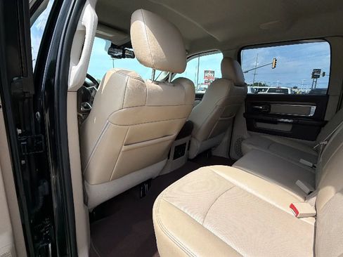 Used 2013 RAM 1500 Laramie w/ Convenience Group AWD/4WD image 44