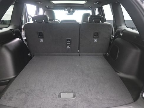 New 2026 Jeep Grand Cherokee Limited w/ Limited Altitude Package RWD image 12