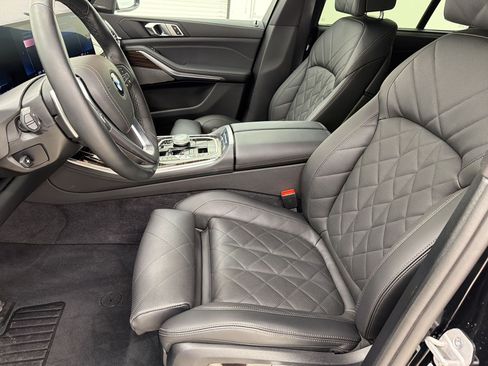 Used 2026 BMW X5 xDrive40i w/ Executive Package AWD/4WD image 5