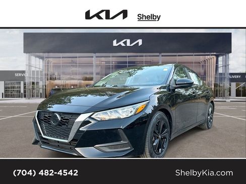 Used 2022 Nissan Sentra SV image 1