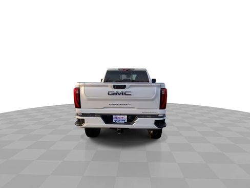 Used 2024 GMC Sierra 3500 Denali Ultimate image 9