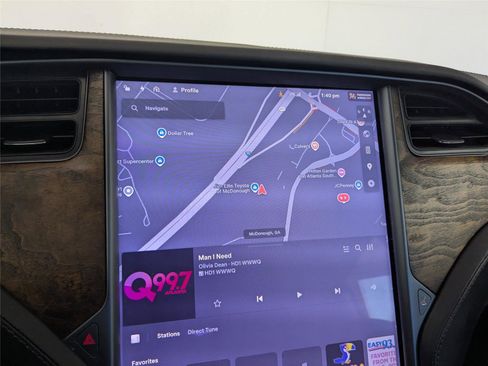 Used 2021 Tesla Model S Long Range image 16