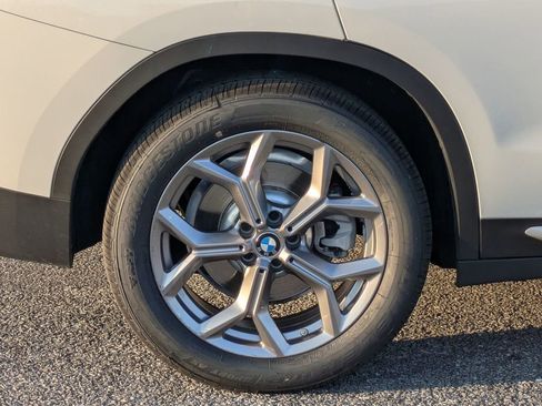 Used 2023 BMW X3 xDrive30i w/ Premium Package image 12
