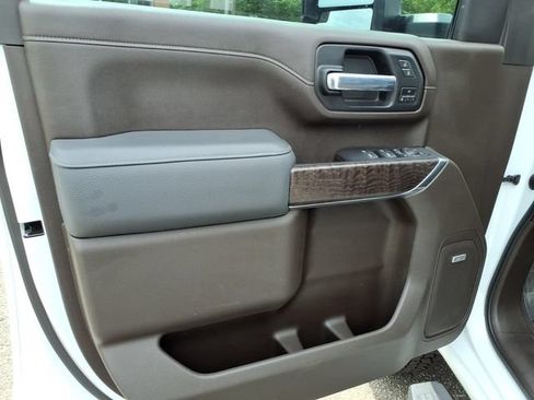 Used 2022 GMC Sierra 2500 Denali AWD/4WD image 22