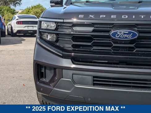 New 2025 Ford Expedition Max Active image 10