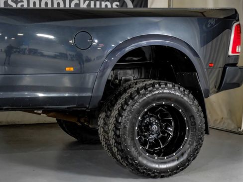 Used 2018 RAM 3500 Laramie w/ Protection Group AWD/4WD image 13