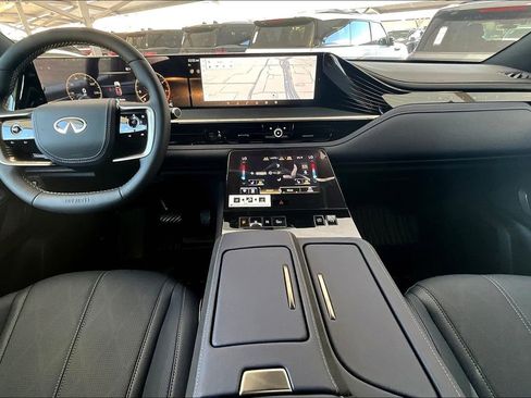 New 2026 INFINITI QX80 4WD w/ Sport Exterior Package image 18