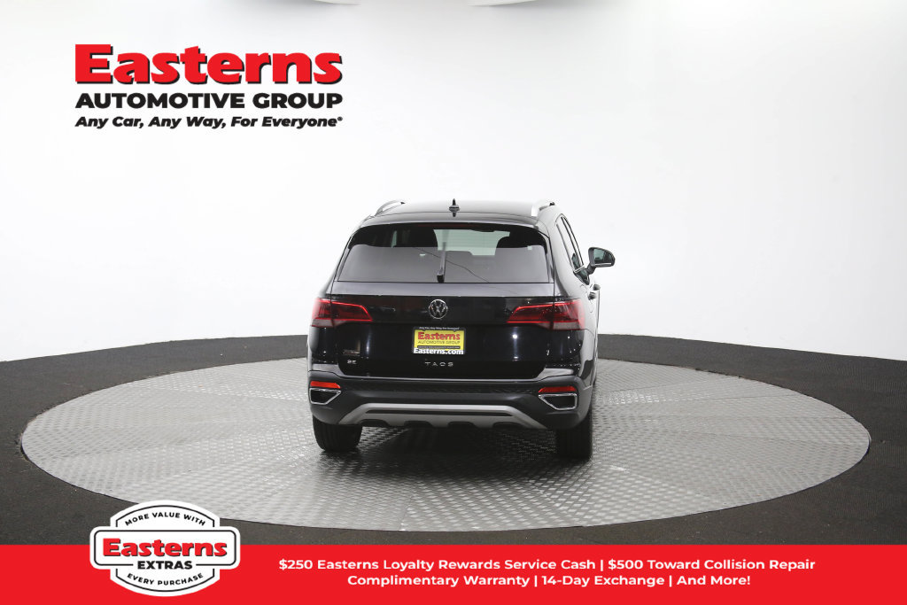 Used 2024 Volkswagen Taos SE FWD image 38