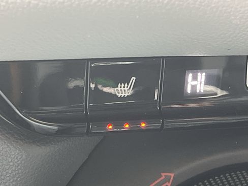 Used 2019 Chevrolet Blazer LT w/ Sound & Technology Package image 23