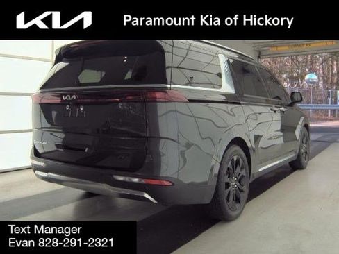 Used 2022 Kia Carnival SX image 2