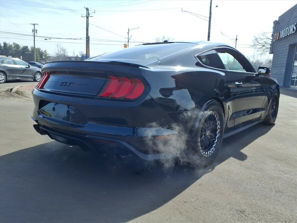 Used 2019 Ford Mustang GT w/ GT Performance Package RWD image 5