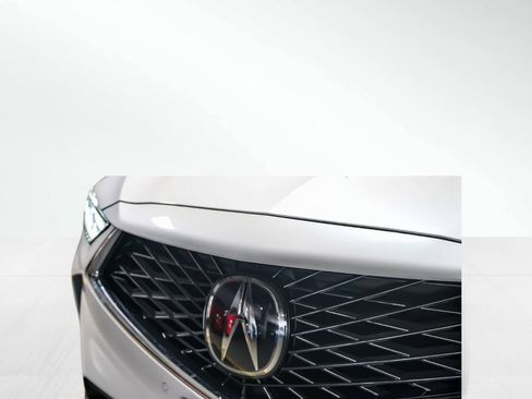 Used 2025 Acura MDX SH-AWD w/ Technology Package image 6