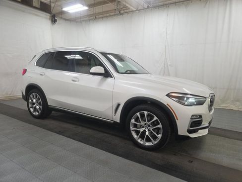 Used 2021 BMW X5 xDrive40i AWD/4WD image 3