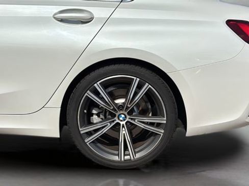 Used 2021 BMW 330i Sedan w/ Convenience Package image 35