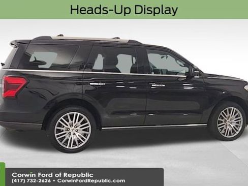 Certified 2024 Ford Expedition Limited image 10