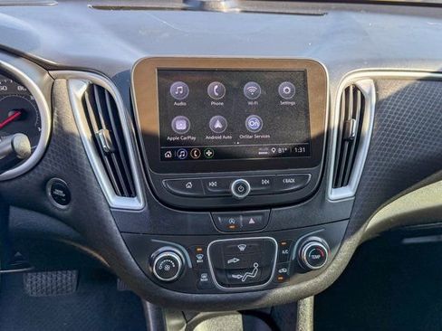 Used 2024 Chevrolet Malibu RS image 15