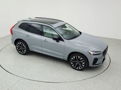 New 2026 Volvo XC60 B5 Ultra w/ Protection Package Premier image 14