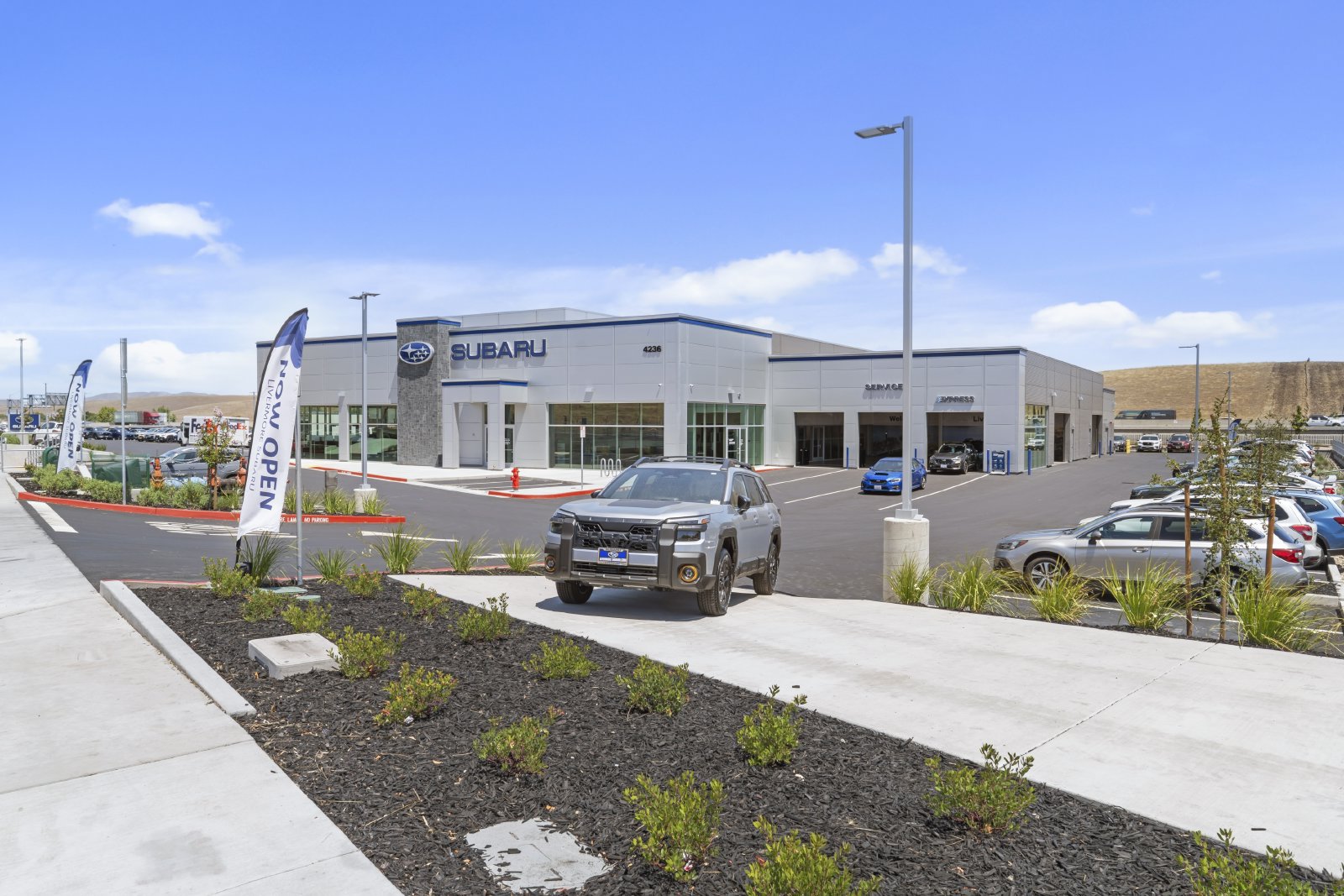 Used 2024 Subaru Outback Touring XT AWD/4WD image 7