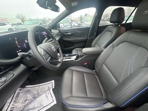 Certified 2024 Buick Envista Sport Touring w/ Convenience I Package image 12