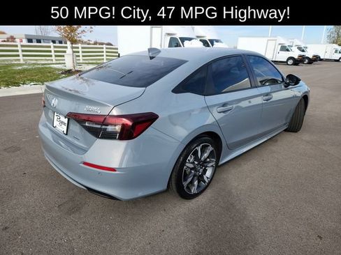 Used 2025 Honda Civic Sport Touring image 8