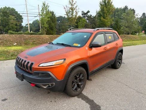 Used 2016 Jeep Cherokee Trailhawk AWD/4WD image 1