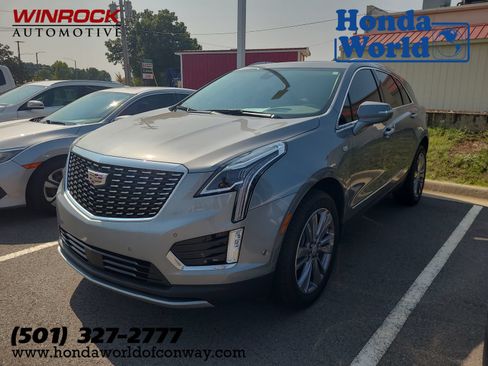 Used 2025 Cadillac XT5 Premium Luxury w/ Technology Package FWD image 1