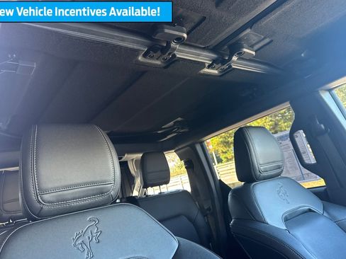Used 2025 Ford Bronco Big Bend image 18