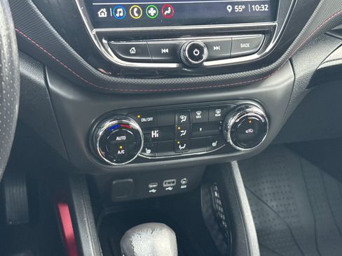 Used 2021 Chevrolet TrailBlazer RS w/ Convenience Package image 20