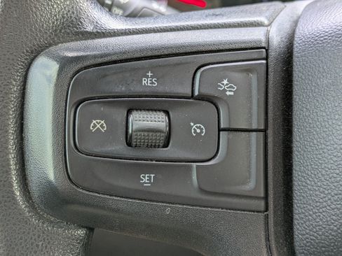 Used 2022 Chevrolet Silverado 1500 Custom RWD image 19