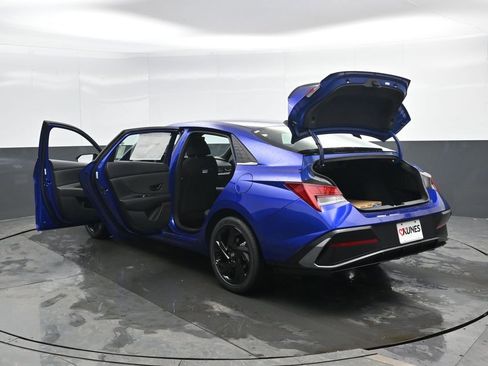 New 2026 Hyundai Elantra SEL Sport Premium FWD image 53