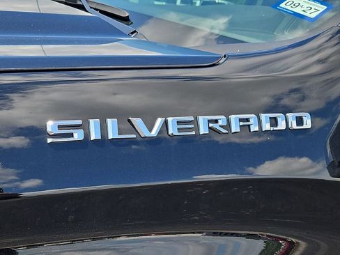 Used 2025 Chevrolet Silverado 1500 LT w/ Texas Edition Plus RWD image 19