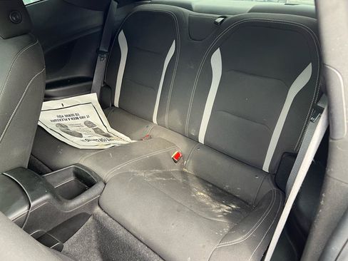Used 2019 Chevrolet Camaro LT RWD image 12