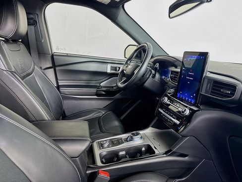 Used 2021 Ford Explorer ST w/ Equipment Group 401A image 37