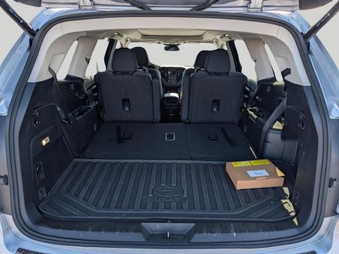 Used 2025 Subaru Ascent Onyx Edition AWD/4WD image 24