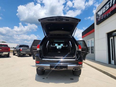 Used 2014 Jeep Grand Cherokee Summit AWD/4WD image 25