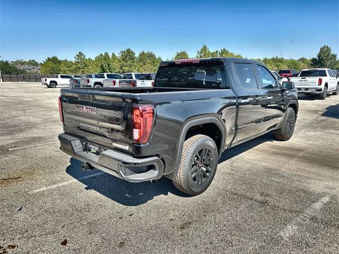 New 2026 GMC Sierra 1500 Elevation image 11