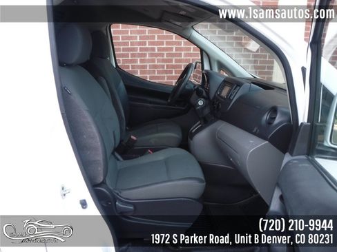 Used 2017 Nissan NV200 SV w/ Technology Package FWD image 9